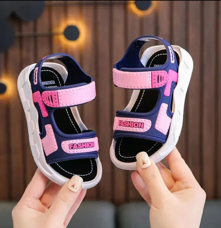 Sandales et pantouffle fille