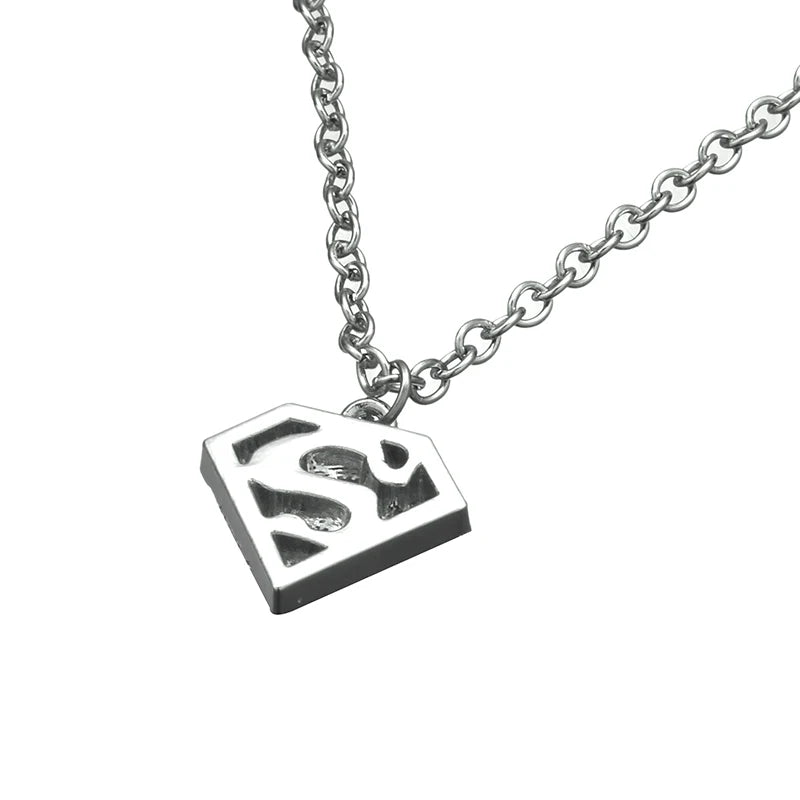 Superman Bat Keychain - Metal Pendant for Fans