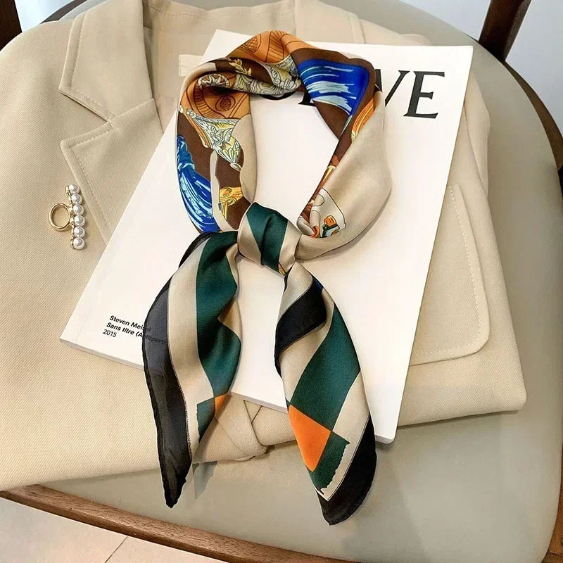 Foulard Luxe Satiné Équestre pour Femme