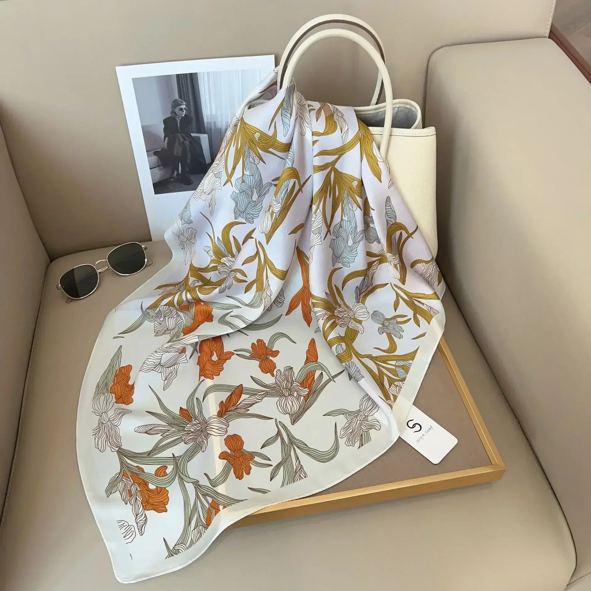 Foulard Luxe Satiné Équestre pour Femme