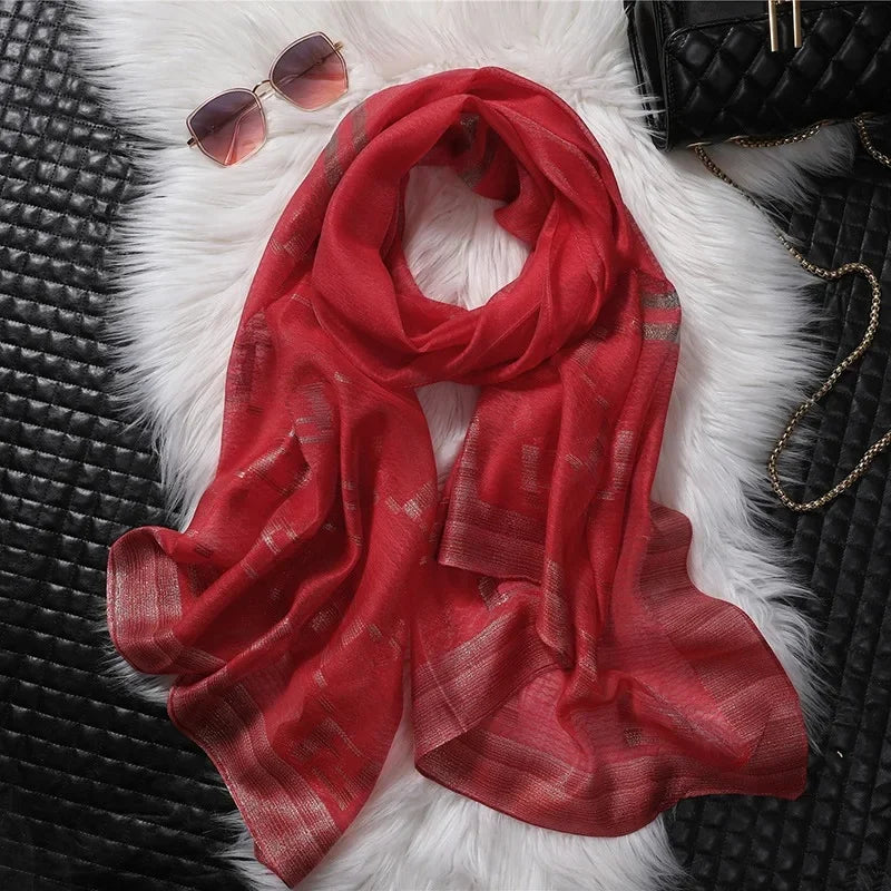 Écharpe en soie coréenne rayée dorée chic et polyvalente