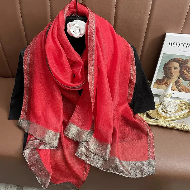 Écharpe en soie coréenne rayée dorée chic et polyvalente