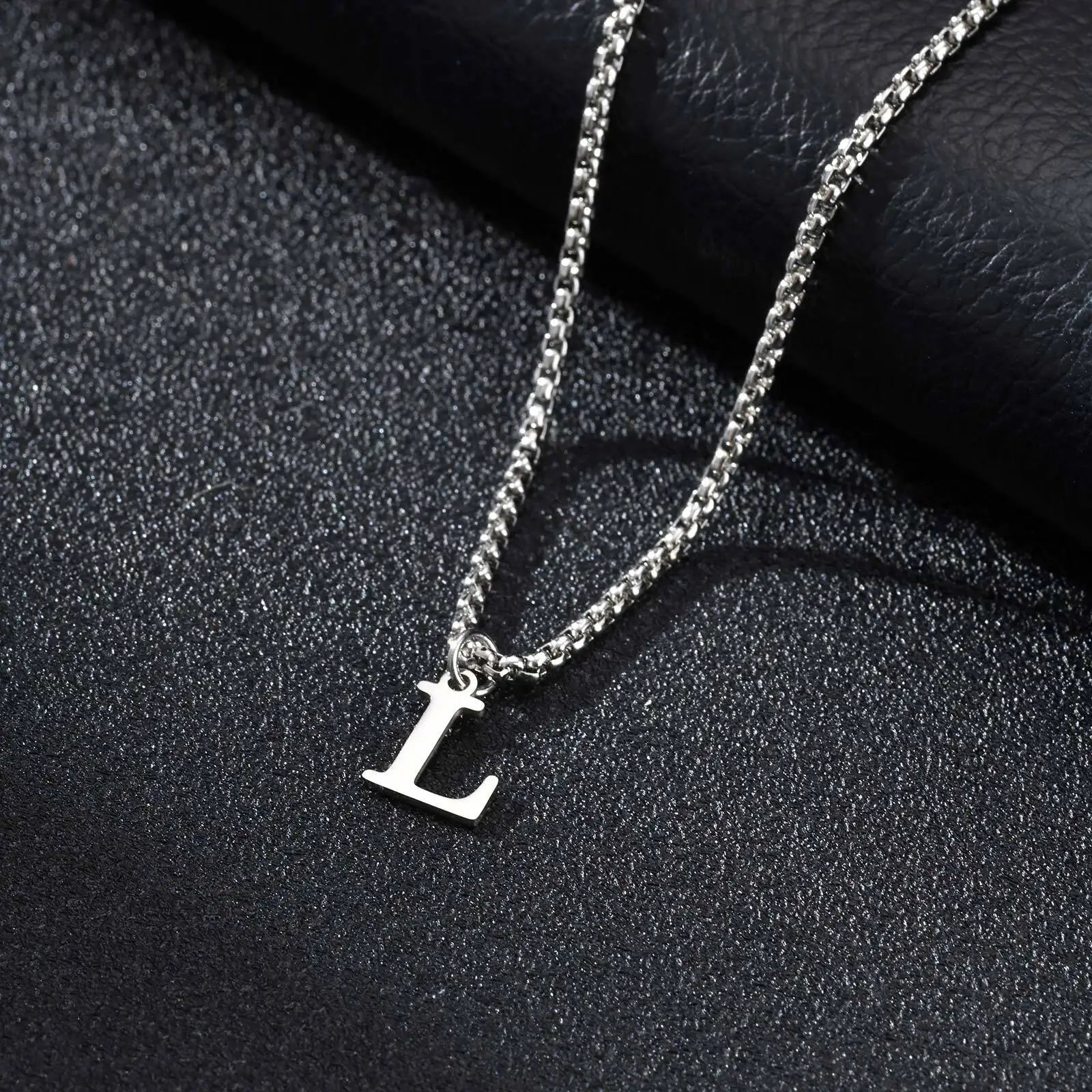 Collier Initiales Vnox en Acier Inoxydable