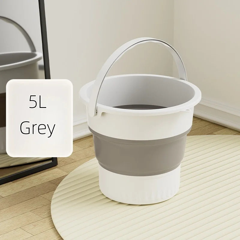 FlexiTote: Foldable Heavy-Duty Water Carrier with Handle