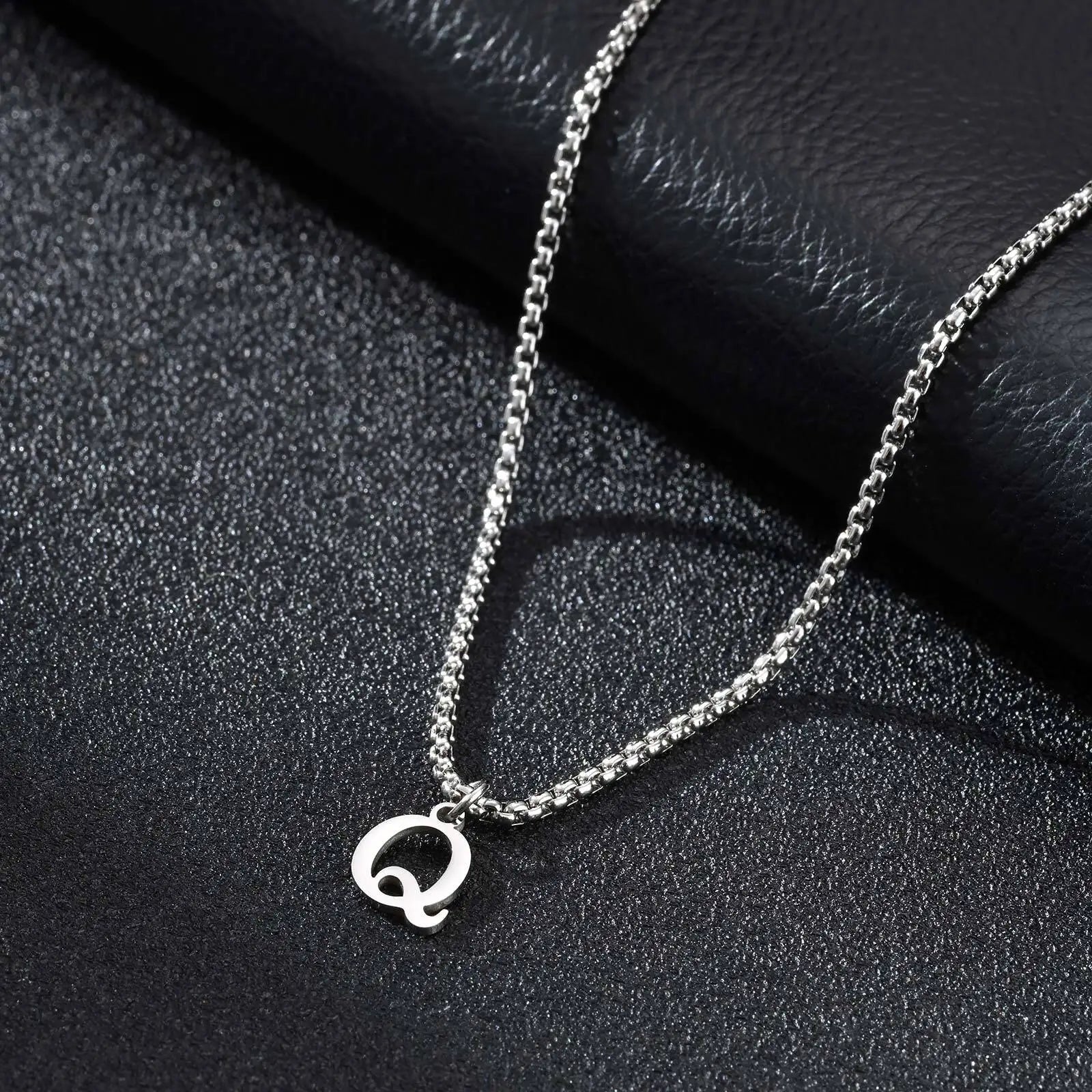 Collier Initiales Vnox en Acier Inoxydable