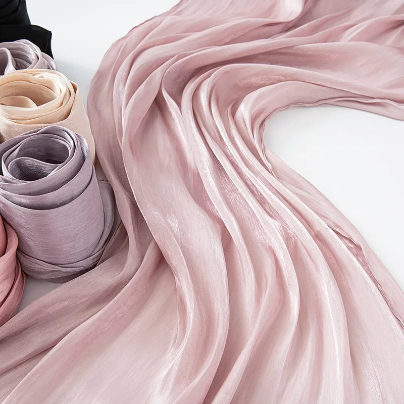 Foulards Unis en Soie Immitée - Élégance Éternelle