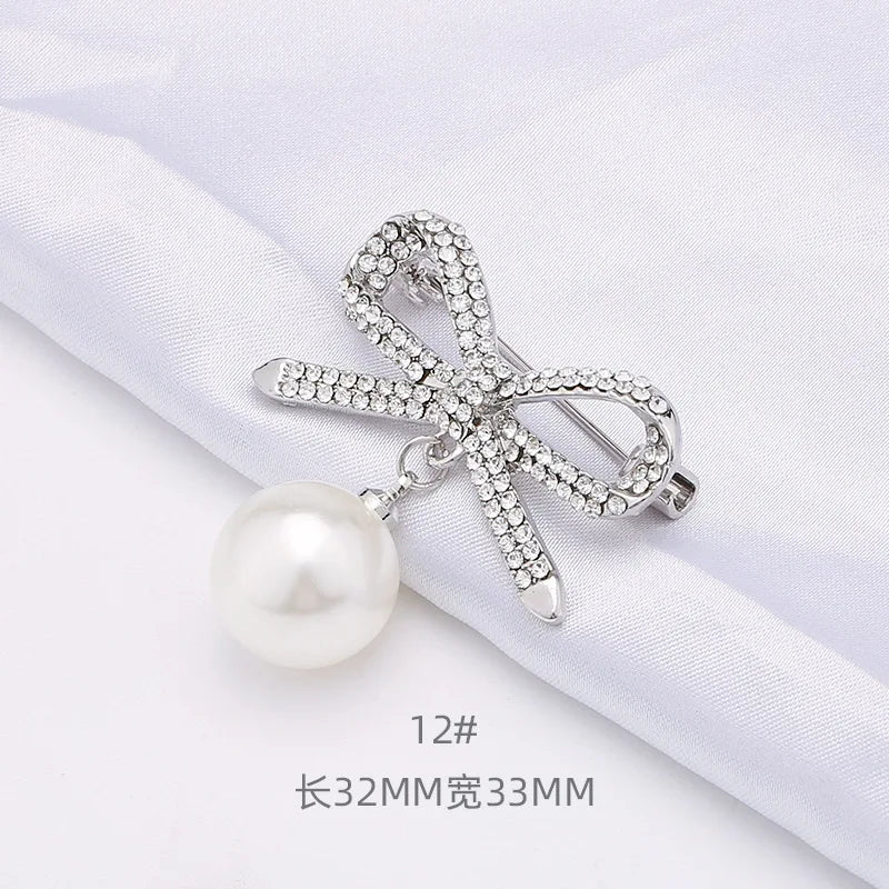 Broche Perle Élégante pour Femme - Charmant et Pratique