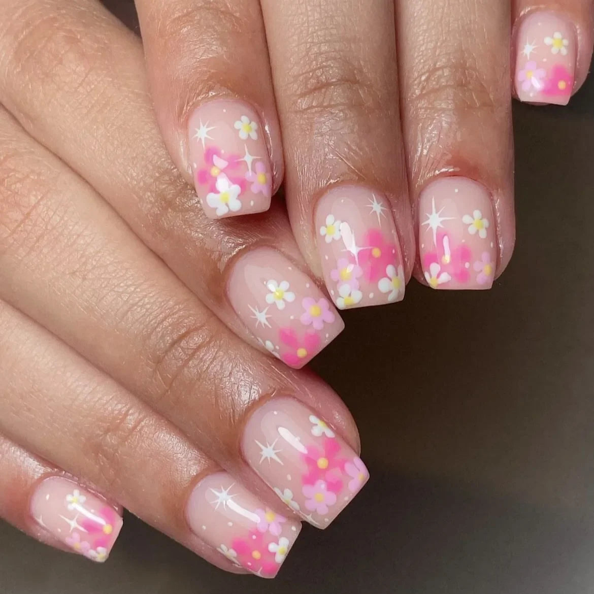 Fleurs Printanières - Faux Ongles Brillants