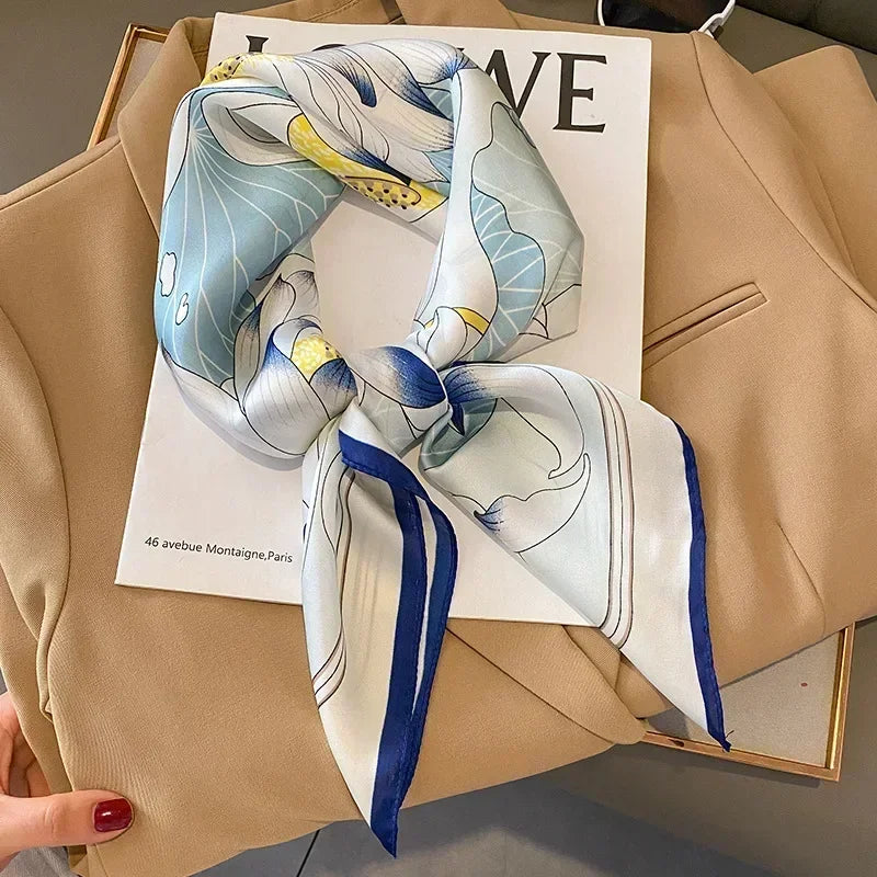 Foulard Luxe Satiné Équestre pour Femme