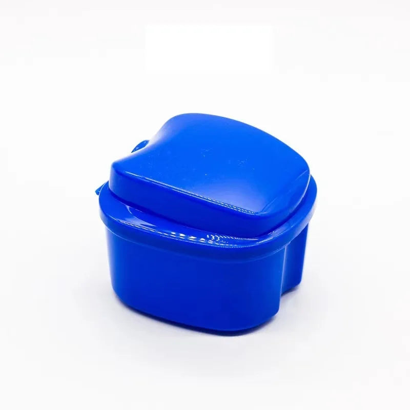 Boîte pratique pour prothèses dentaires
