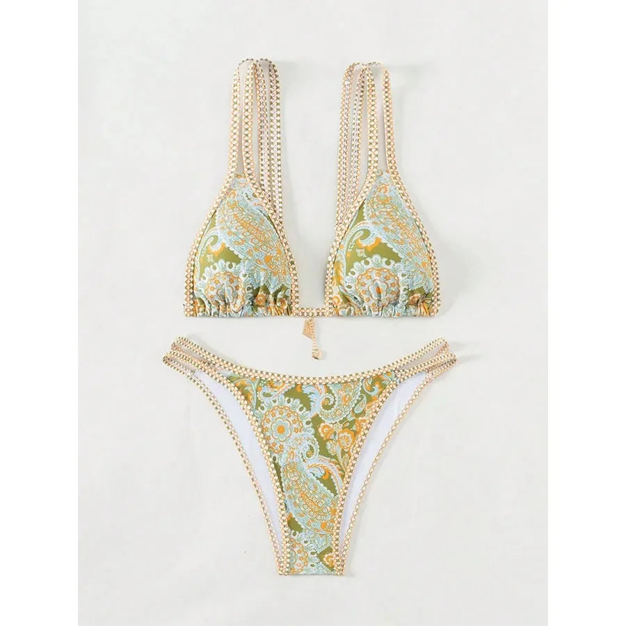 Chic Cross-Style Bikini: Trendy & Fresh Print