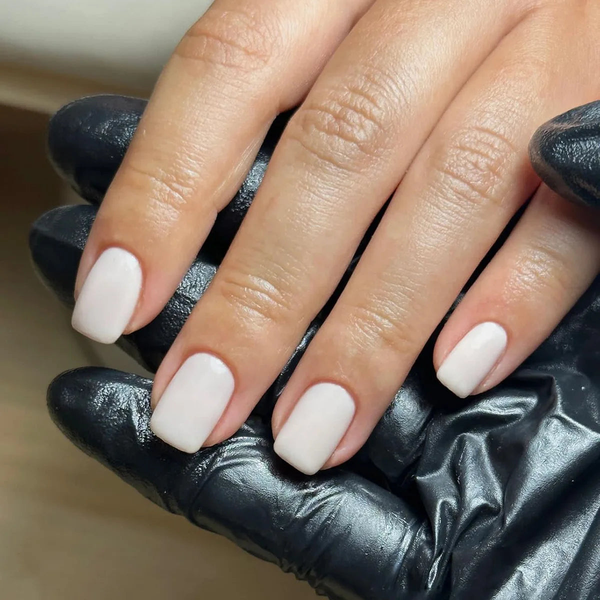 Faux Ongles Classiques Unis - 24 Pièces Détachables