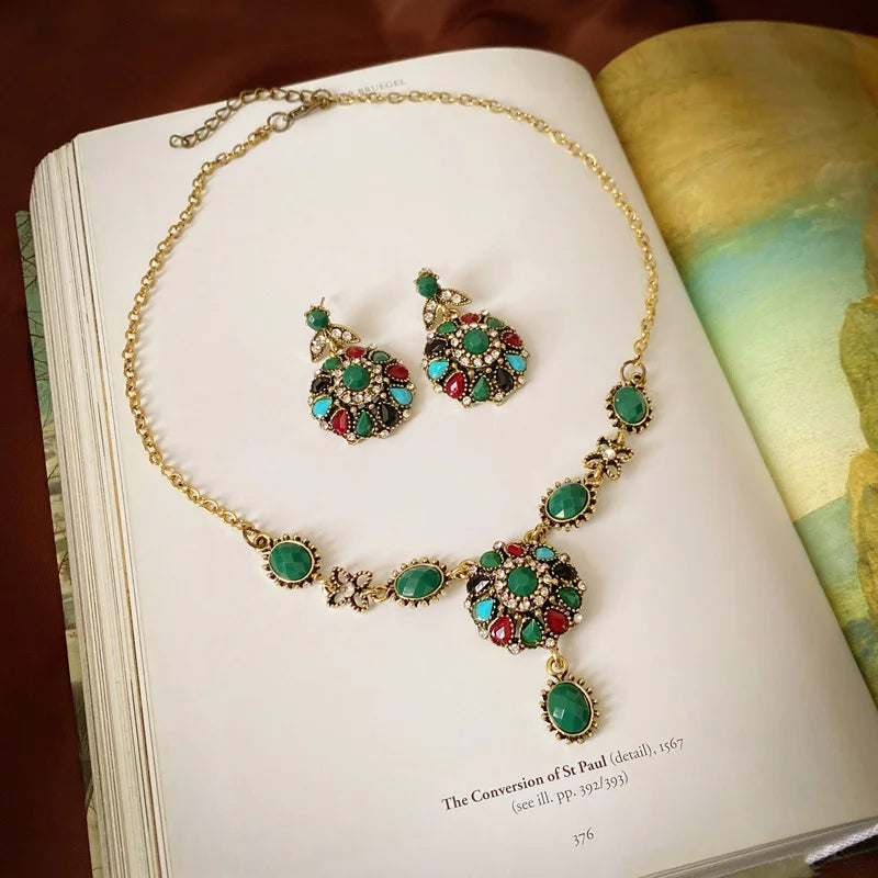 Ensemble Élégance Vintage en Perles