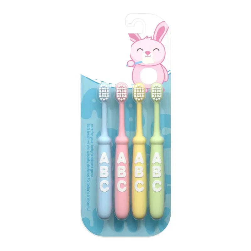 Brosses à dents douces ABC - 4 pièces amusantes