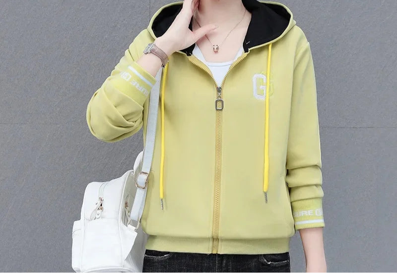 Chic Automne: Cardigan à Capuche Confort & Style