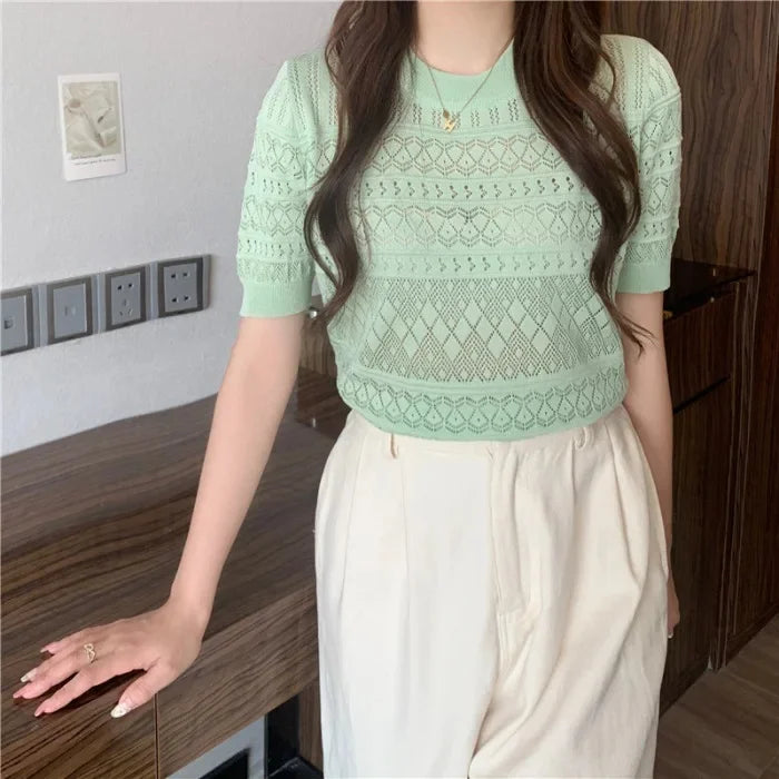 Chic Polo Crochet Tee: Summer Style for Women