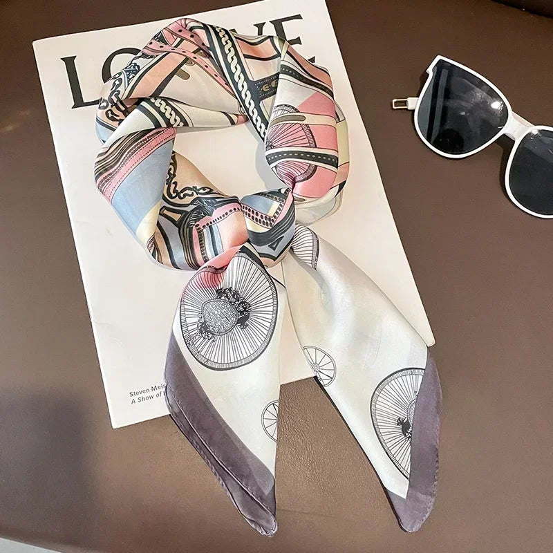 Foulard Luxe Satiné Équestre pour Femme