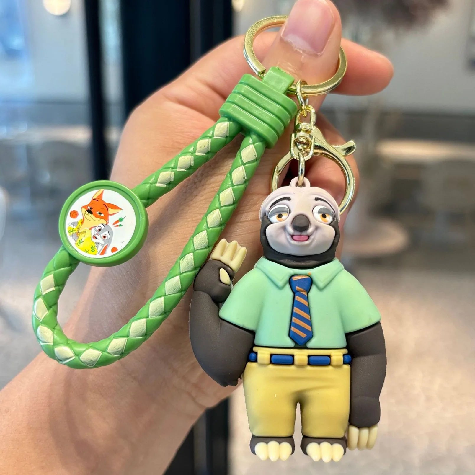 Disney Charm Keychains: Mickey, Minnie & Lilo Fun!