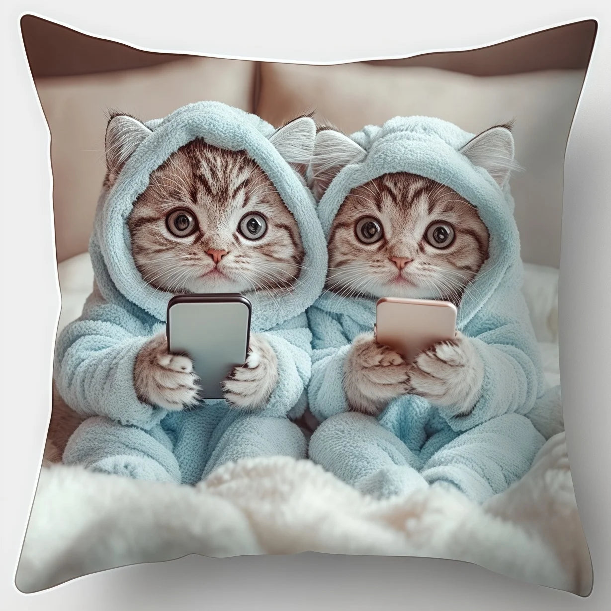 Housse de coussin chaton mignon pour déco maison 45x45 cm