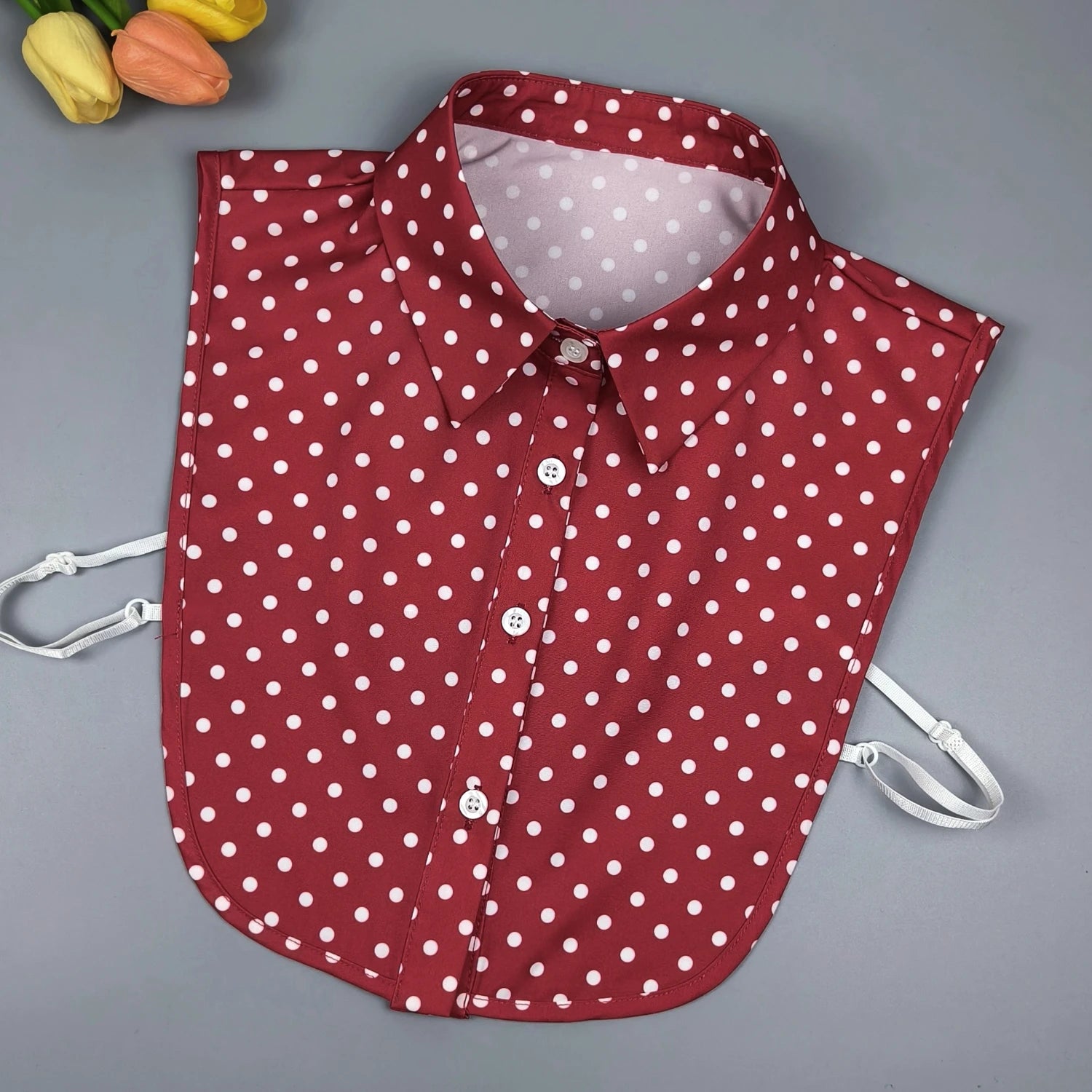 Col à pois décoratif pour chemises et pulls