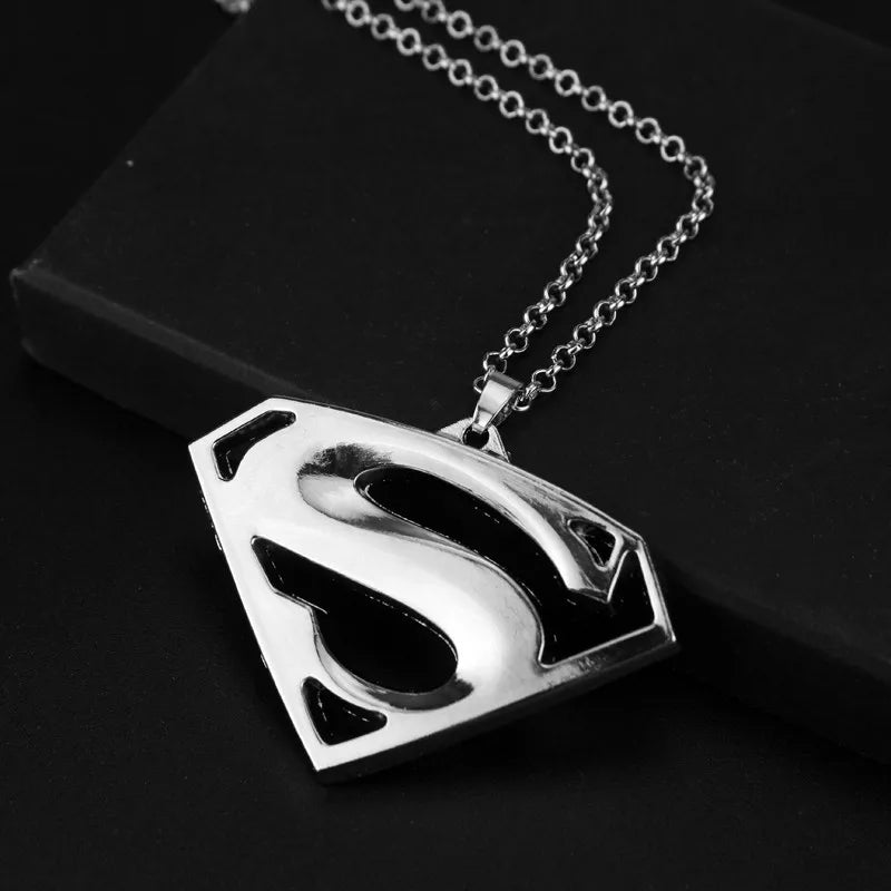 Superman Bat Keychain - Metal Pendant for Fans