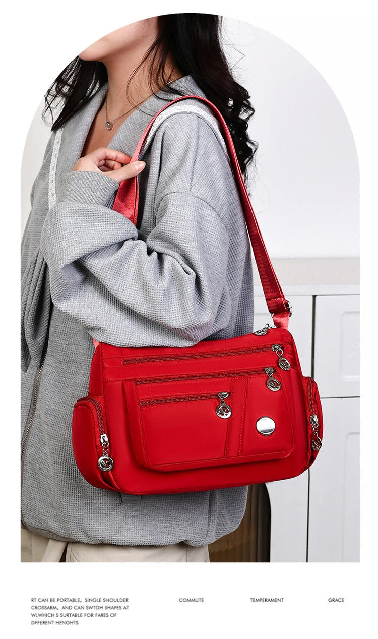 Chic Nylon Messenger Bag for Modern Women