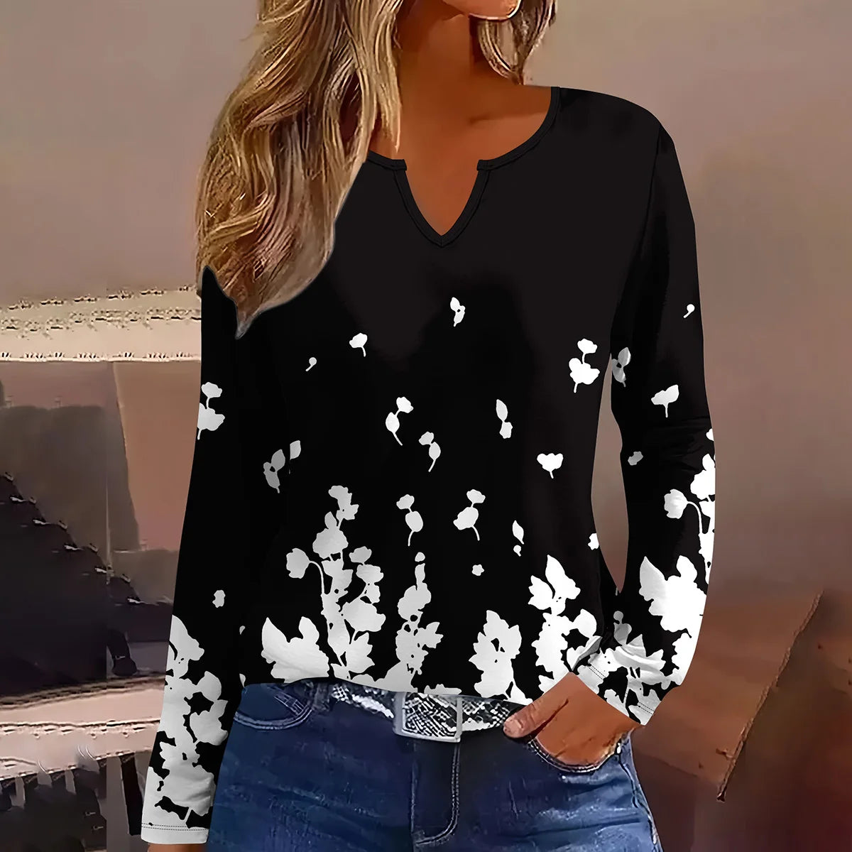 T-shirt V-Style Femme - Élégance Européenne & Américaine