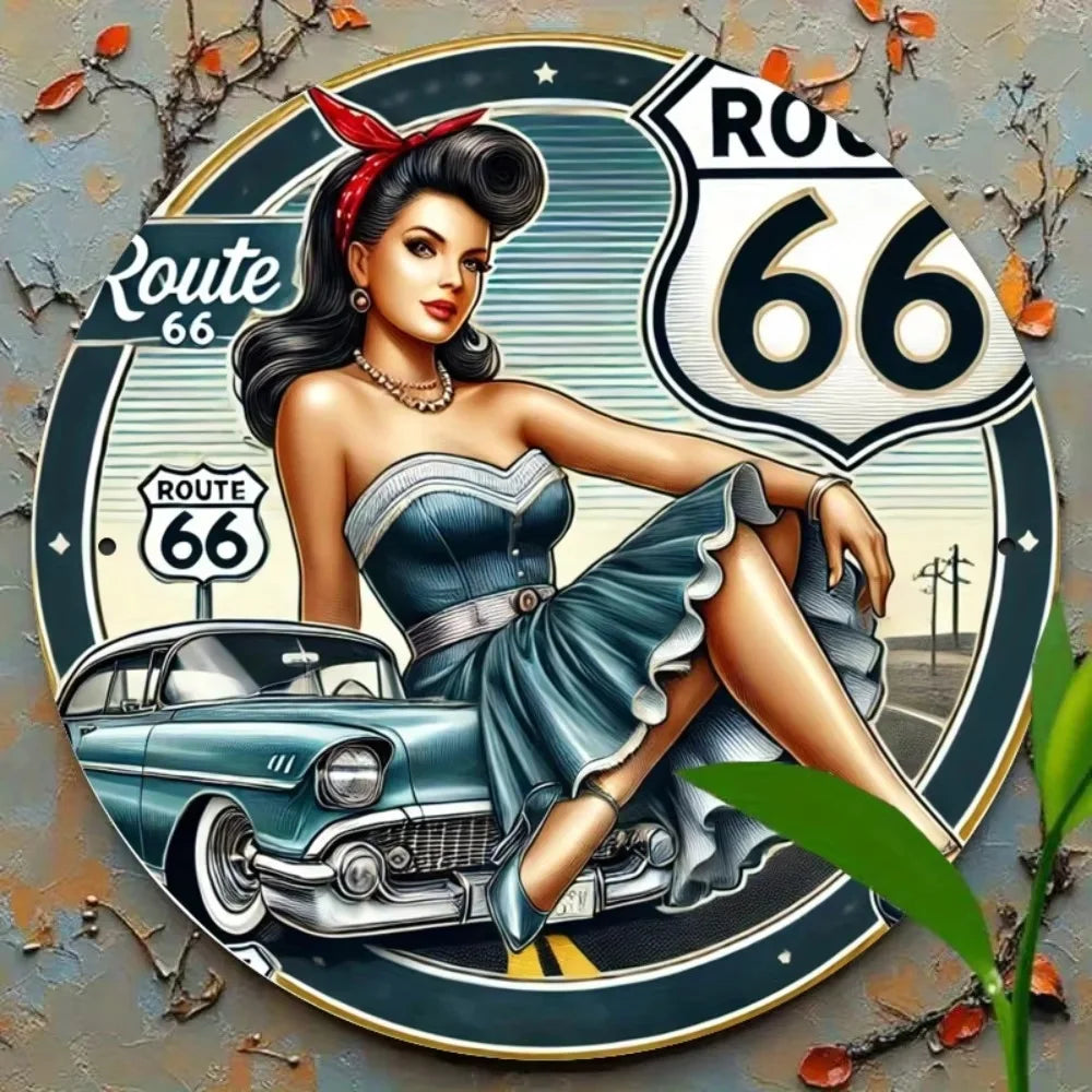 Chic Microphone Mural: Glam Vintage Wall Art