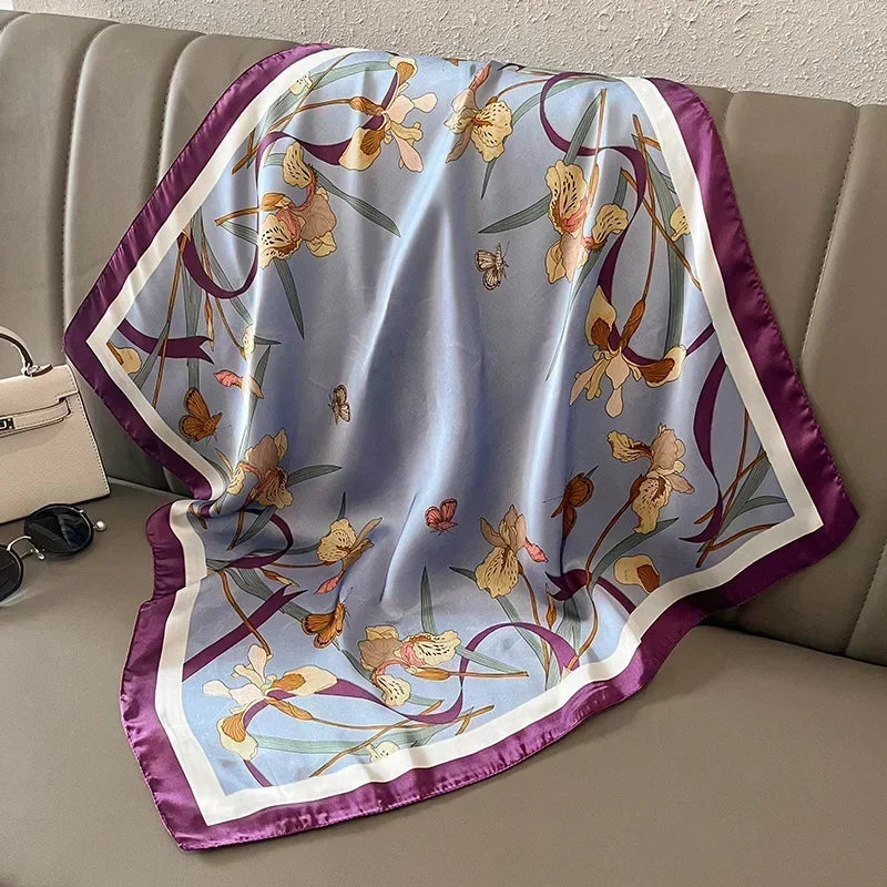 Foulard Luxe Satiné Équestre pour Femme
