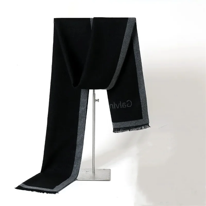 Plaid Pashmina Scarf: Men's Cozy Winter Wrap