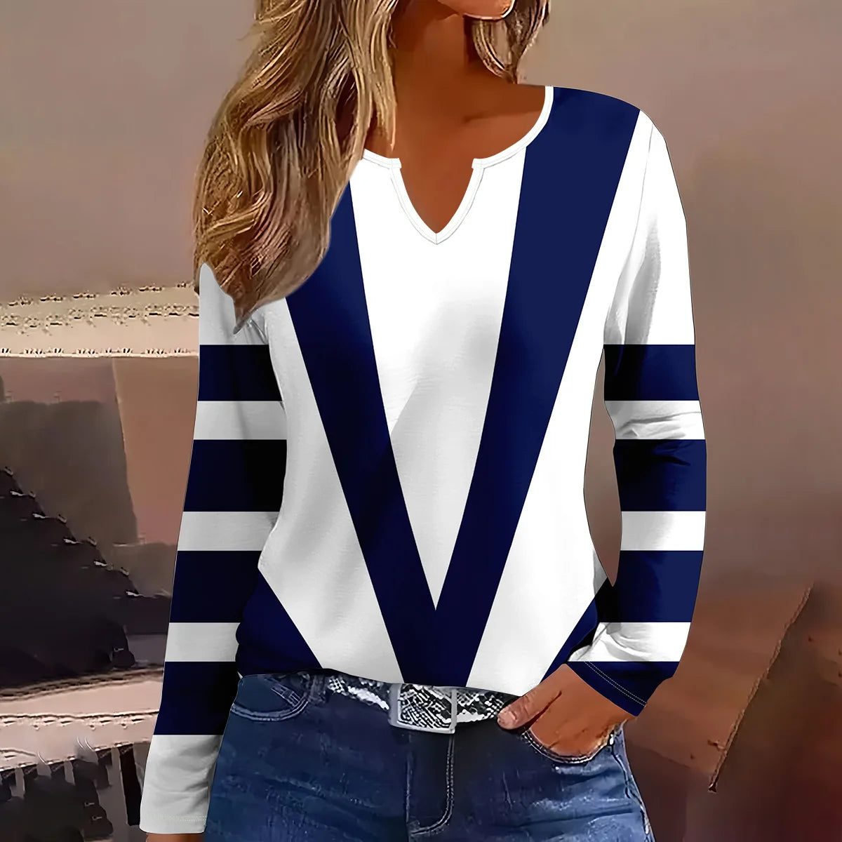 T-shirt V-Style Femme - Élégance Européenne & Américaine