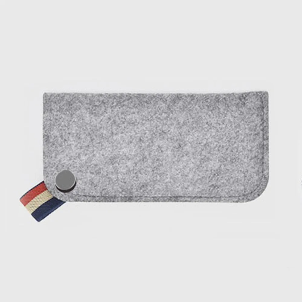 Feutre Chic: Pochette Portable pour Lunettes