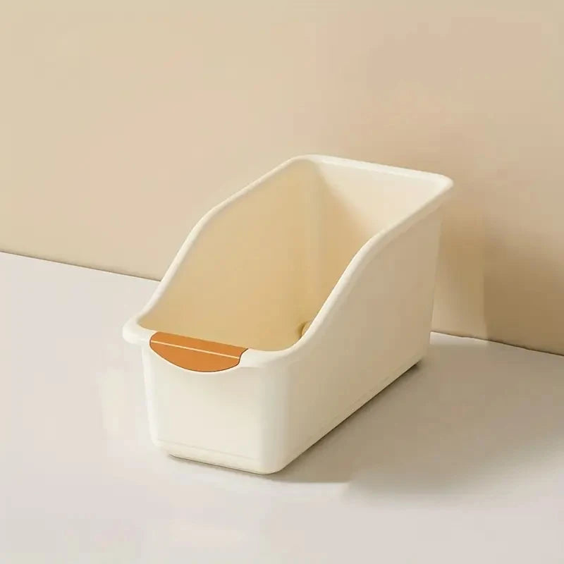 Bacs incurvés pratiques pour rangement et organisation.