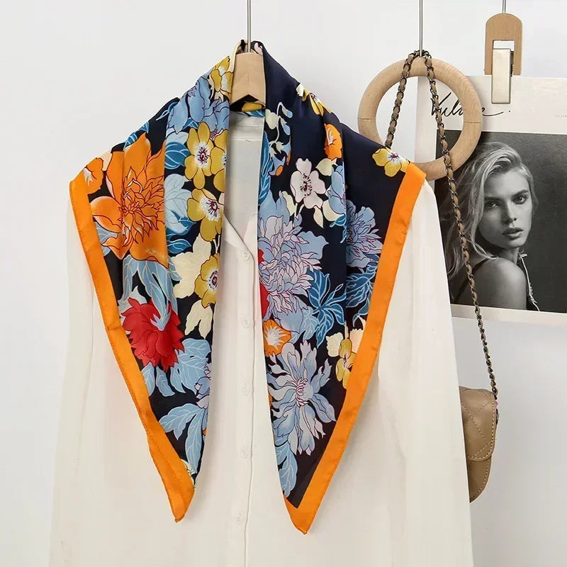 Foulard Luxe Satiné Équestre pour Femme