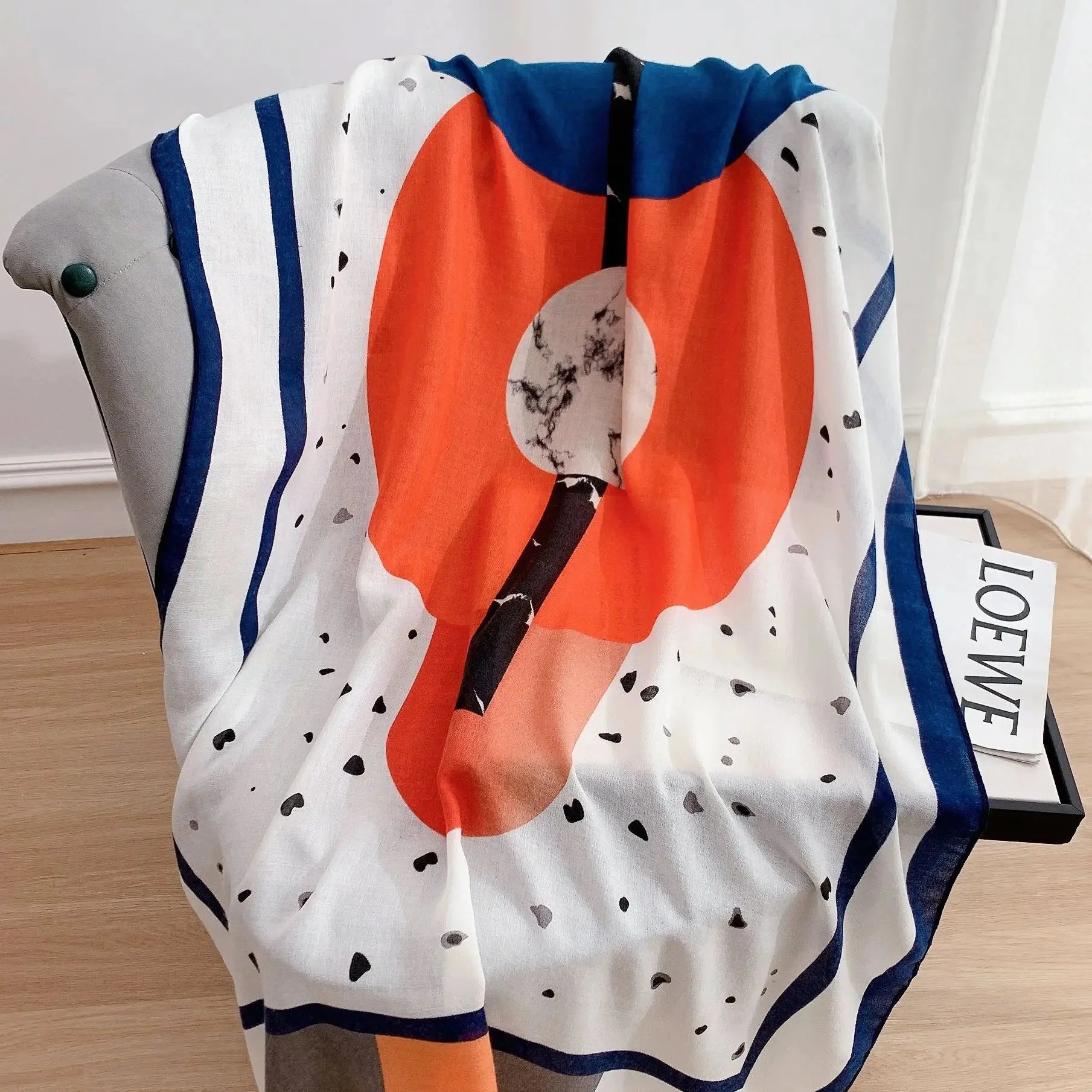 Écharpe Chic Coton-Lin : Élégance et Protection Solaire