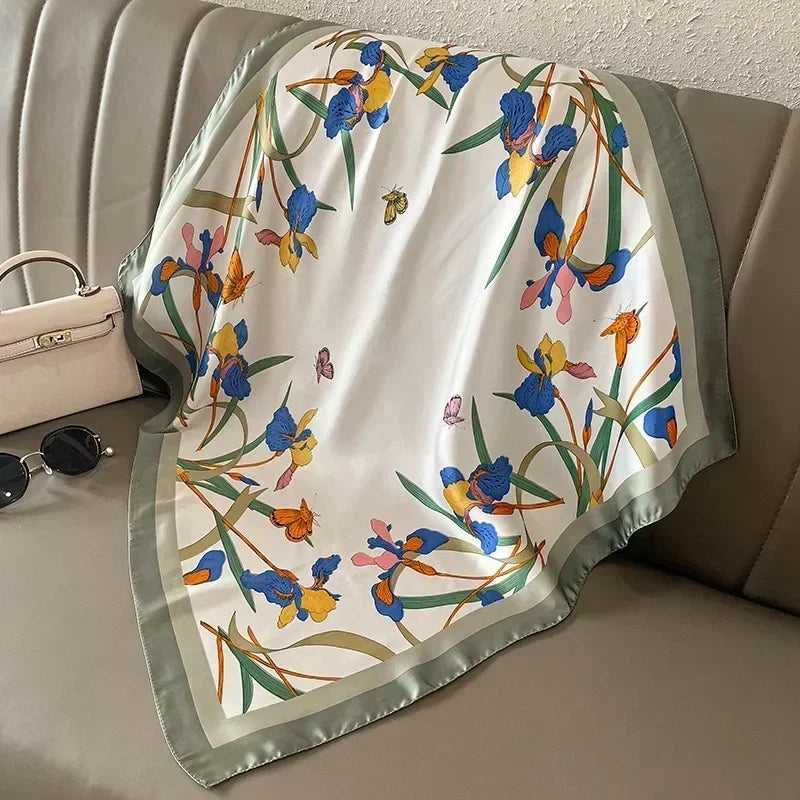 Foulard Luxe Satiné Équestre pour Femme