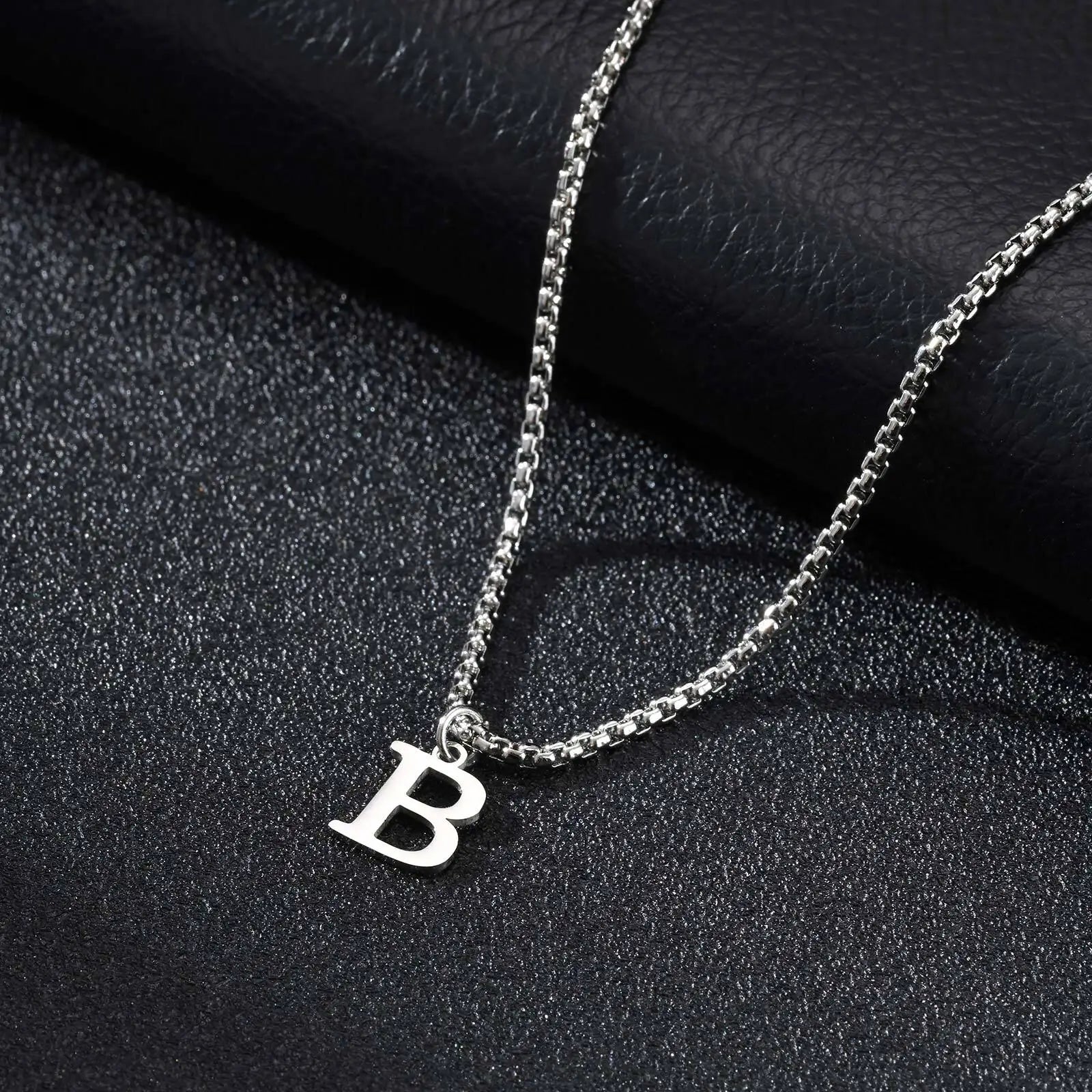 Collier Initiales Vnox en Acier Inoxydable