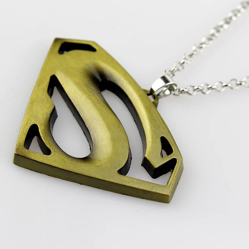 Superman Bat Keychain - Metal Pendant for Fans