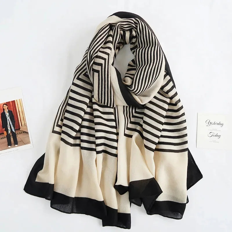 Écharpe Chic Coton-Lin : Élégance et Protection Solaire