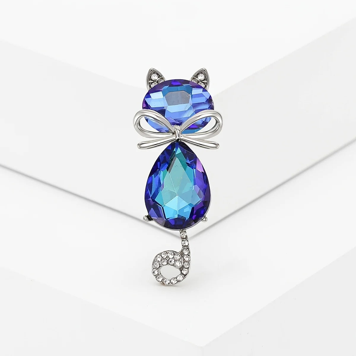 Broche Éclat Chaton en Cristal - Élégance Féline
