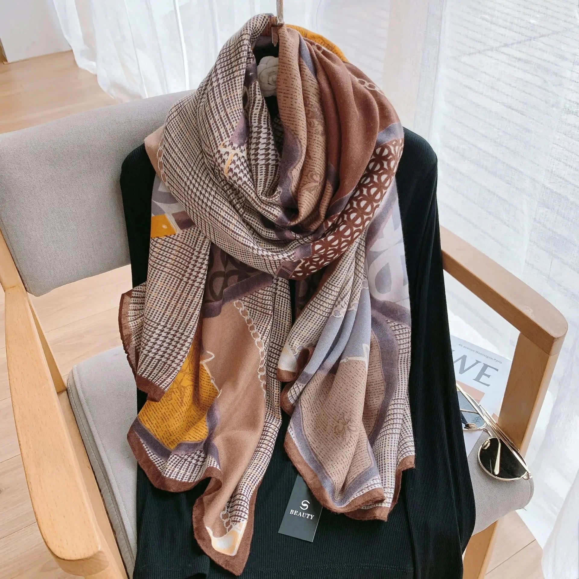 Écharpe Chic Coton-Lin : Élégance et Protection Solaire