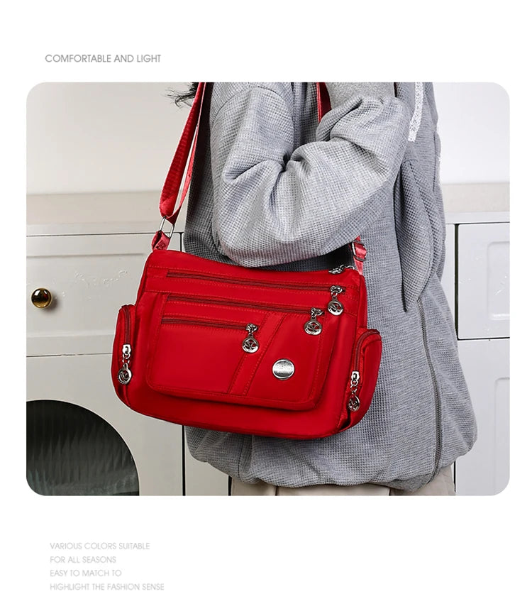Chic Nylon Messenger Bag for Modern Women