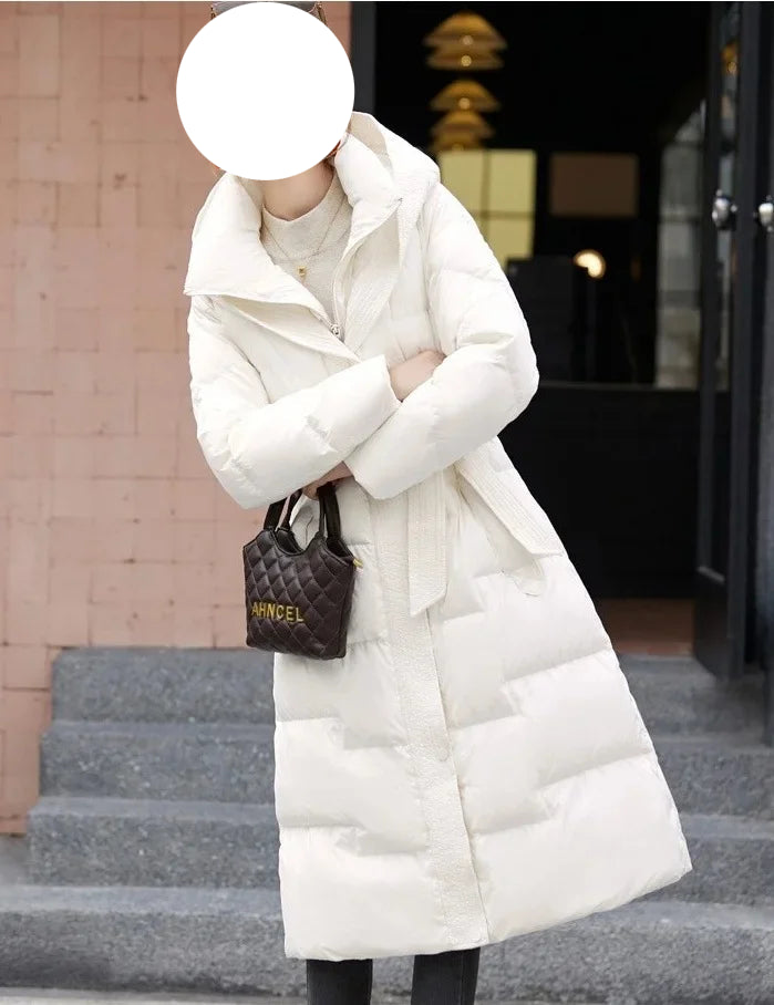 Veste Hiver Chic à Capuche et Ceinture Femme