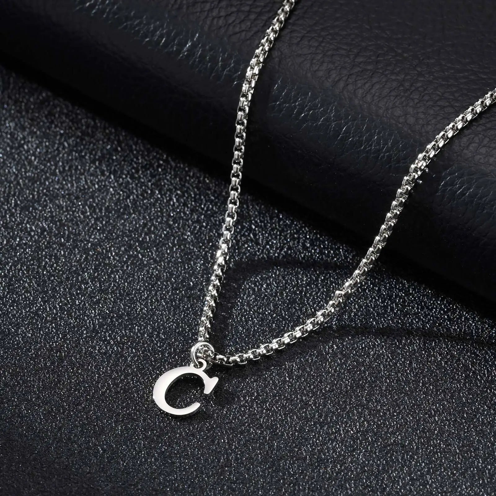 Collier Initiales Vnox en Acier Inoxydable