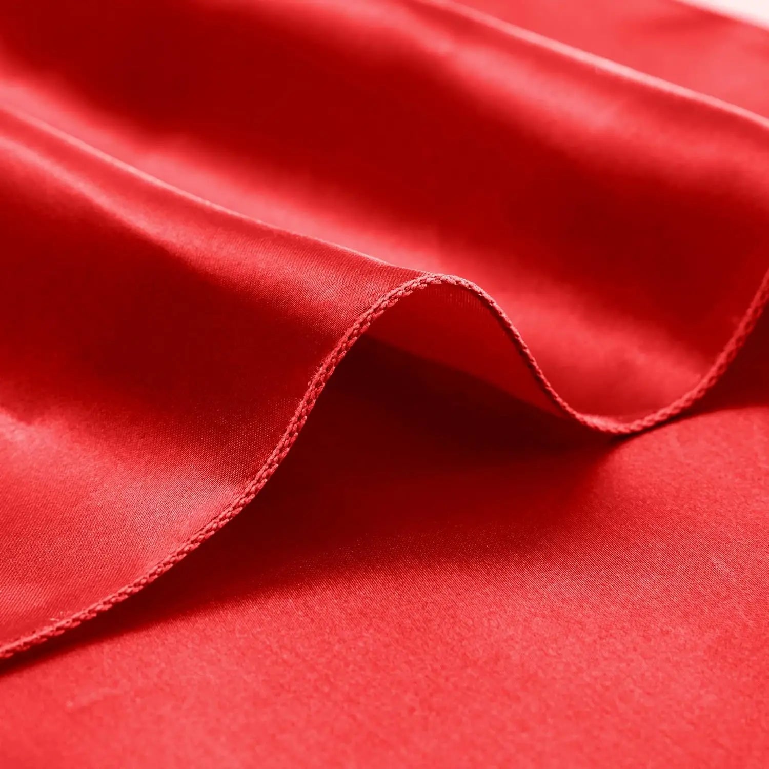 Élégance Satin: Serviettes Réutilisables Mariage