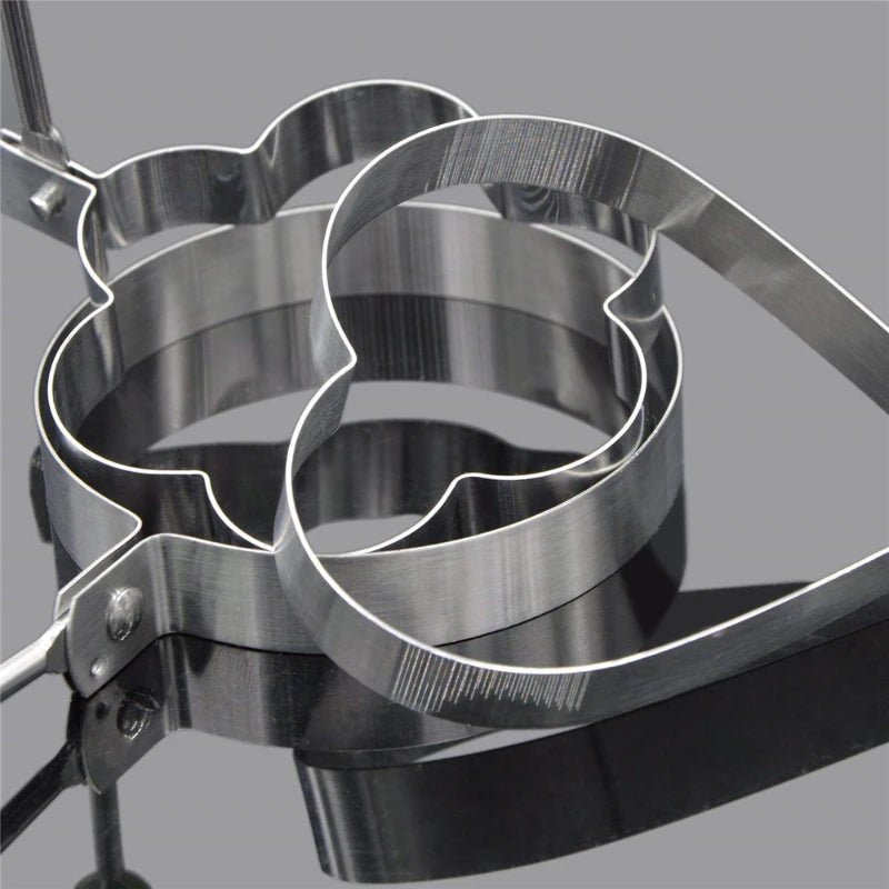 Anneau de moule à œufs inox 5 pcs : cœur, fleur, étoile, Mickey - Zone shopping