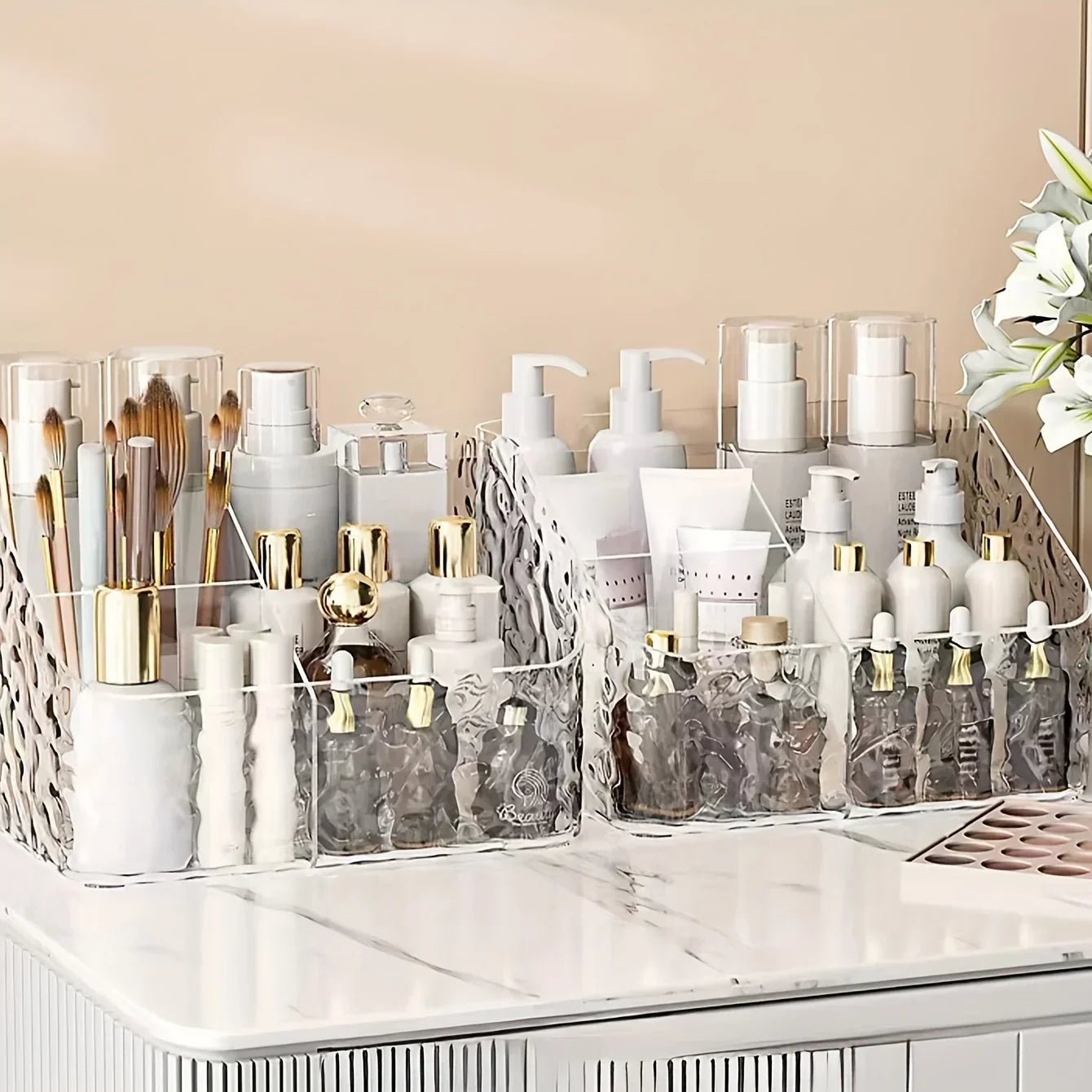 Boîte de rangement cosmétique acrylique 4 compartiments transparente - Zone shopping