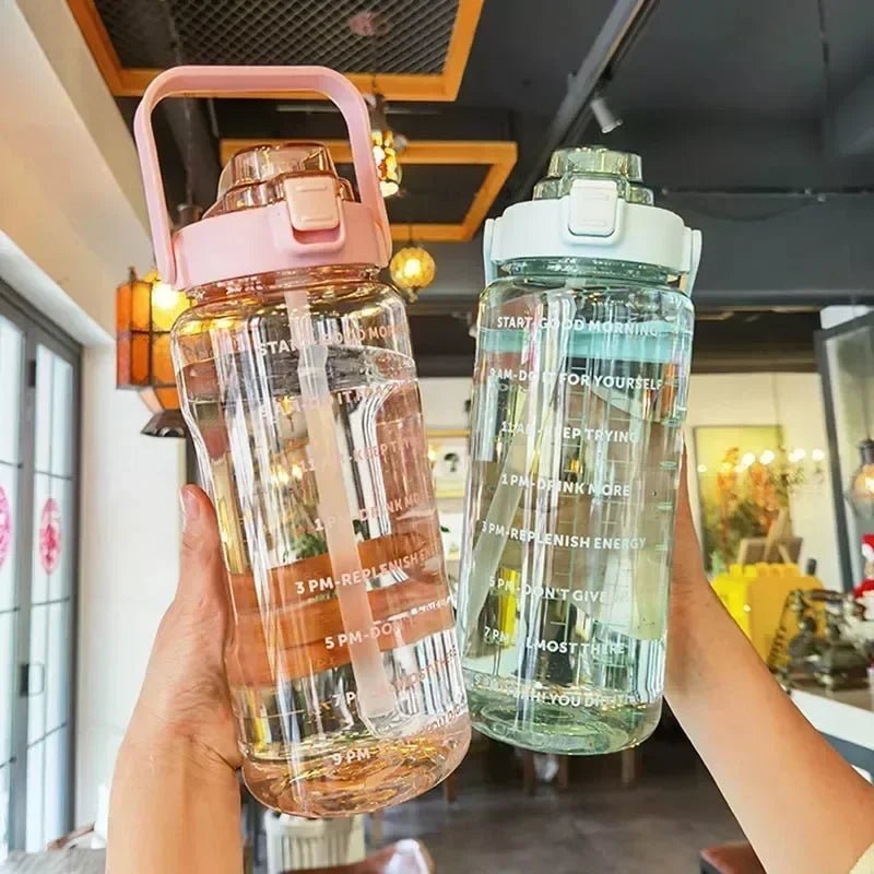 Bouteille d'Eau 2L avec Paille et Marqueur pour Sport et Fitness - Zone shopping