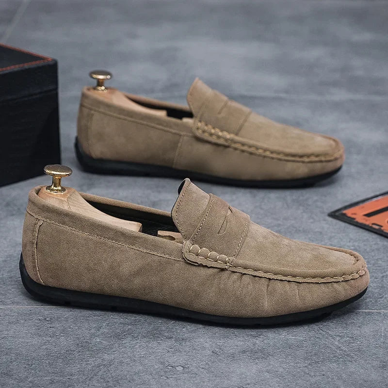 Chaussures de haricot décontractées à la mode pour hommes, semelle extérieure en caoutchouc respirante, légères, esprit social, vêtements en petit groupe, chaussures en cuir à degrés - Zone shopping