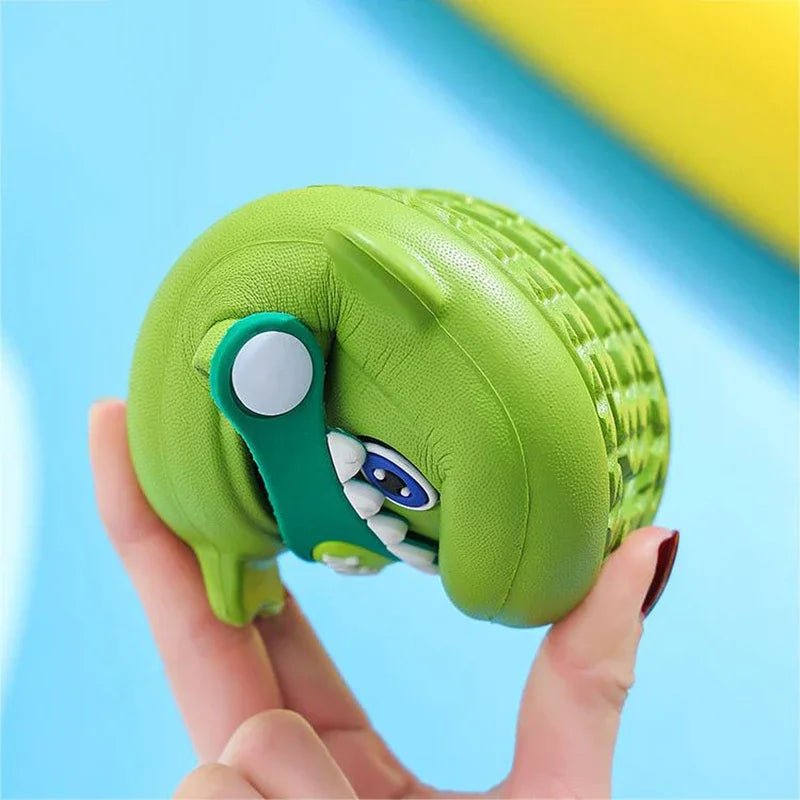 Pantoufles Requin Megalodon pour Enfants - Imperméables et Décontractées - Zone shopping